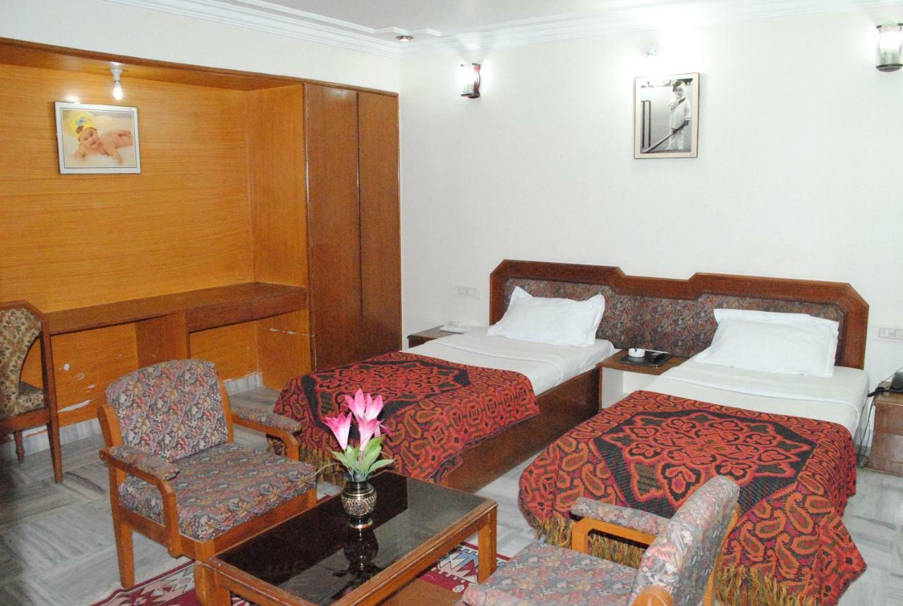 Geetco Hotel Jalor Exterior photo