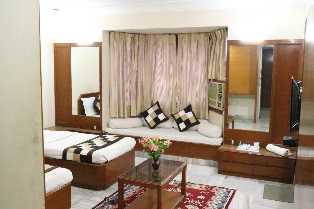 Geetco Hotel Jalor Exterior photo
